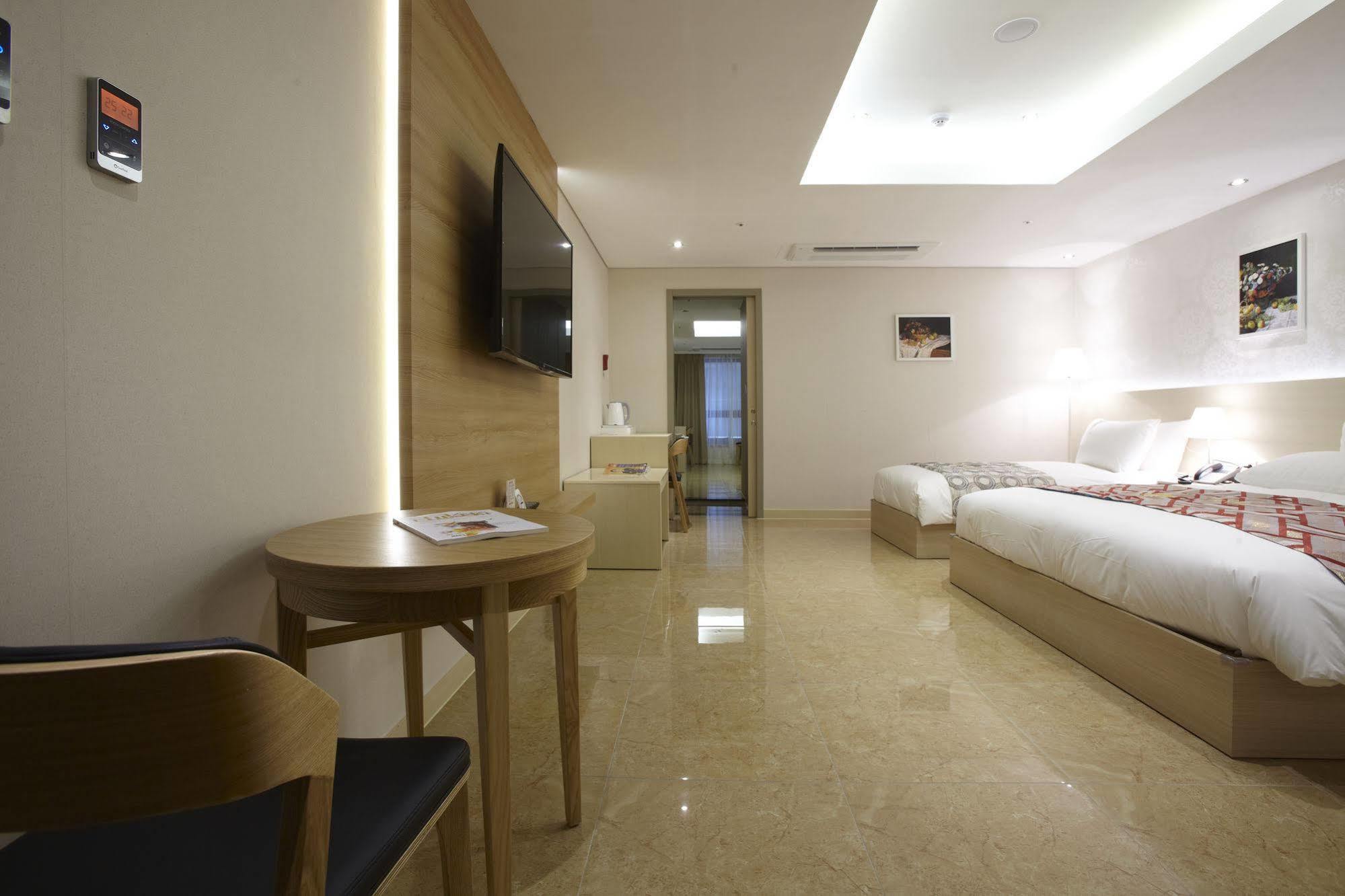 Hotel Sopra Incheon Cheongna Exterior foto